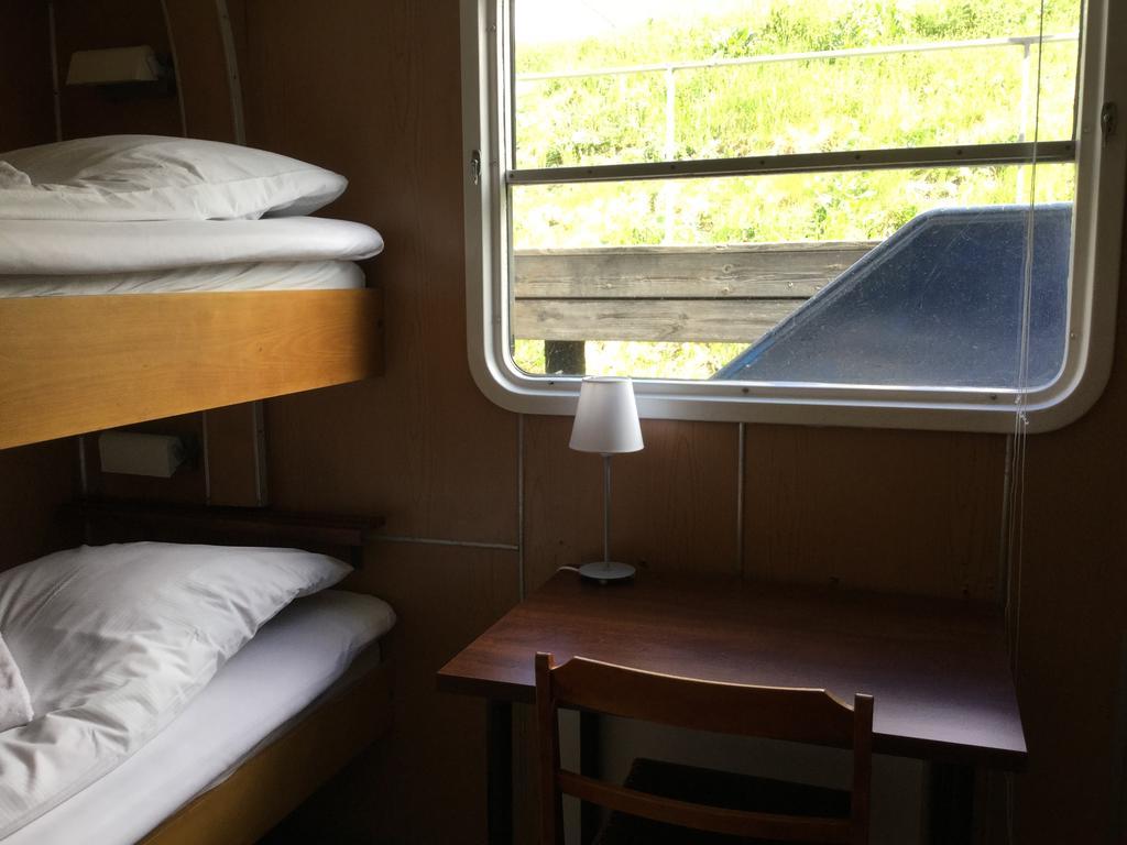Selmas Hytt Och Salong Hostel Uppsala Bagian luar foto