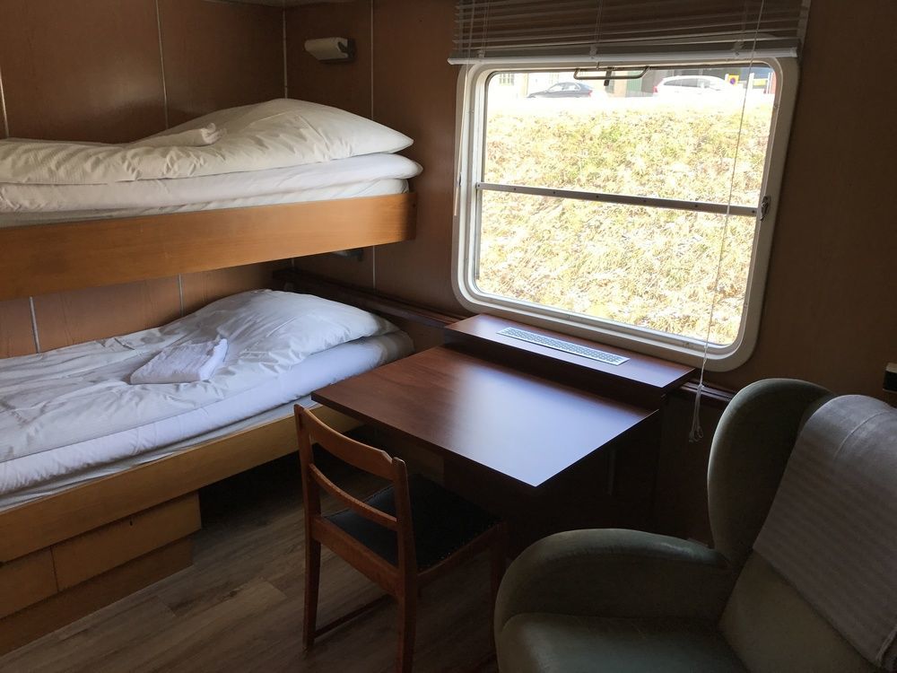Selmas Hytt Och Salong Hostel Uppsala Bagian luar foto